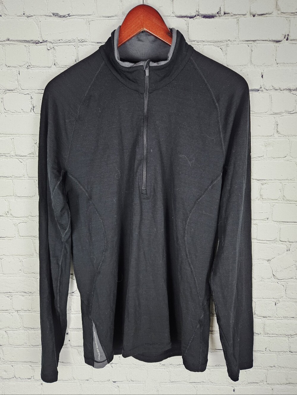 ICEBREAKER | half zip long sleeve merino wool thermal base layer top